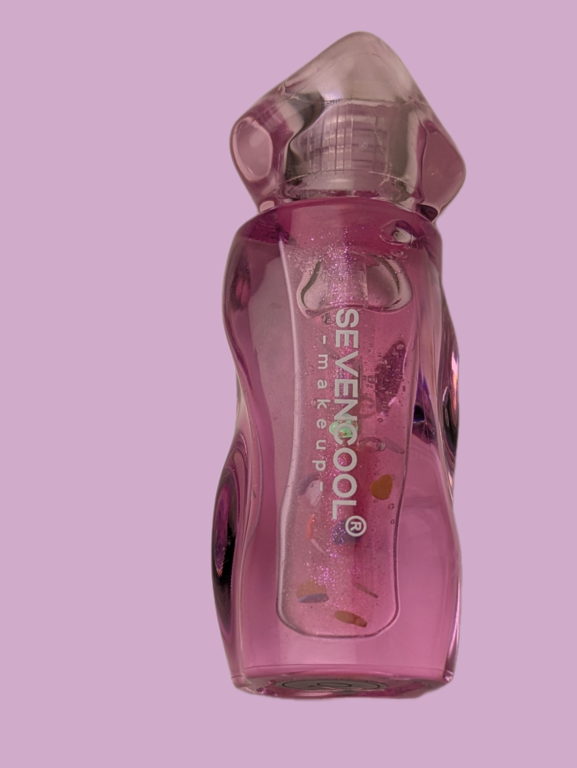 Seven Cool lip gloss