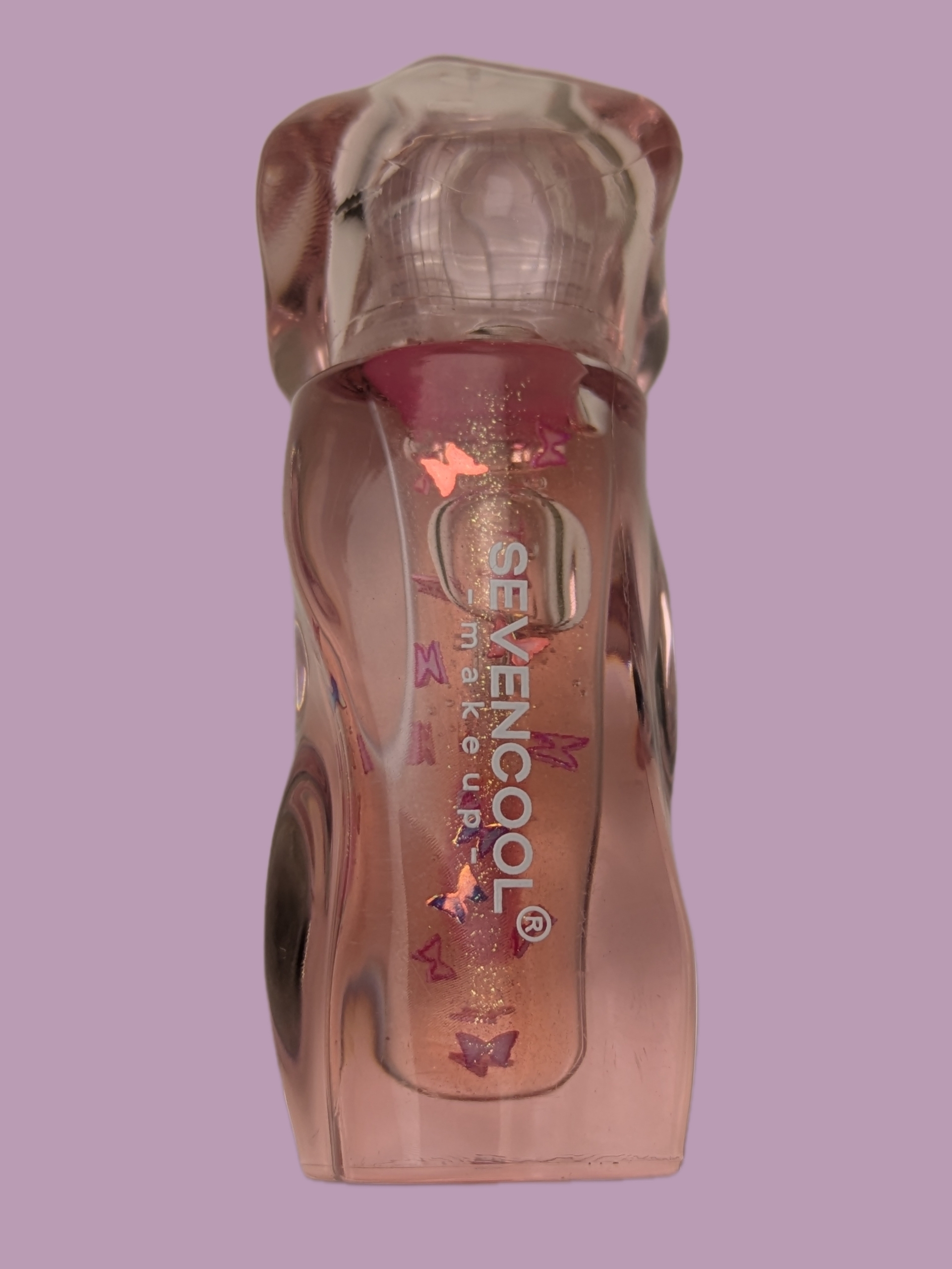 Seven Cool lip gloss